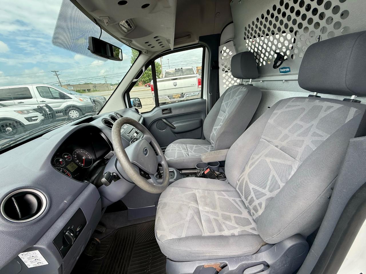 Ford Transit Connect XLT with Side and Rear Door Glass 2012
