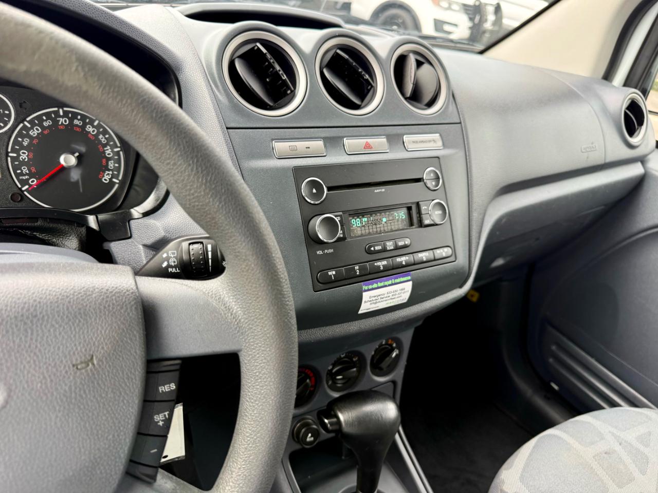 Ford Transit Connect XLT with Side and Rear Door Glass 2012