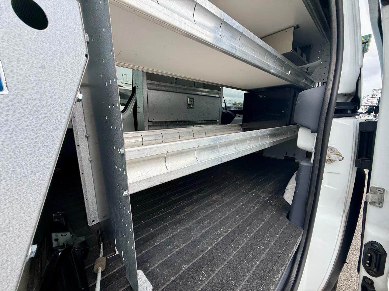 Ford Transit Connect XLT with Side and Rear Door Glass 2012