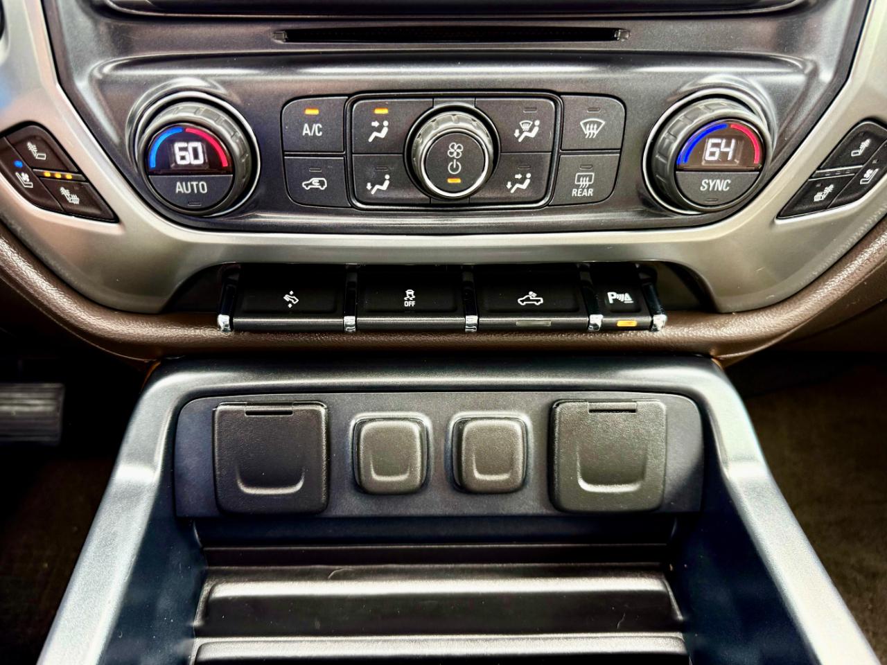 Chevrolet Silverado 1500 LTZ Crew Cab 2017