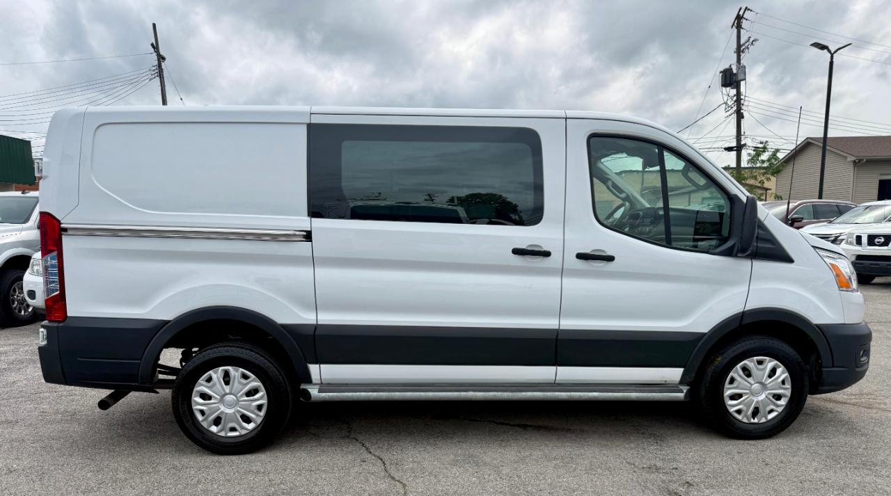 Ford Transit 250 Van Low Roof w/Sliding Pass. 130-in. WB 2021