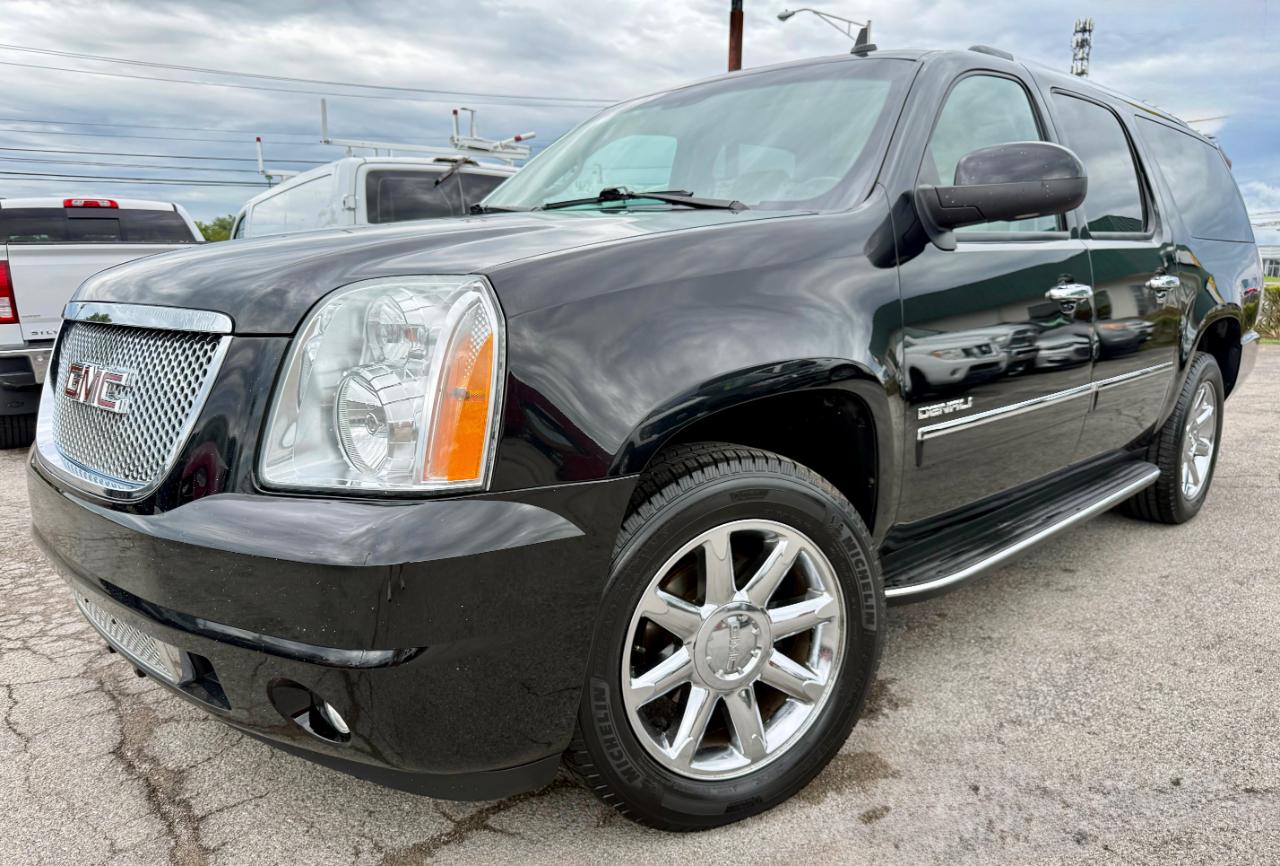 GMC Yukon Denali XL AWD 2010