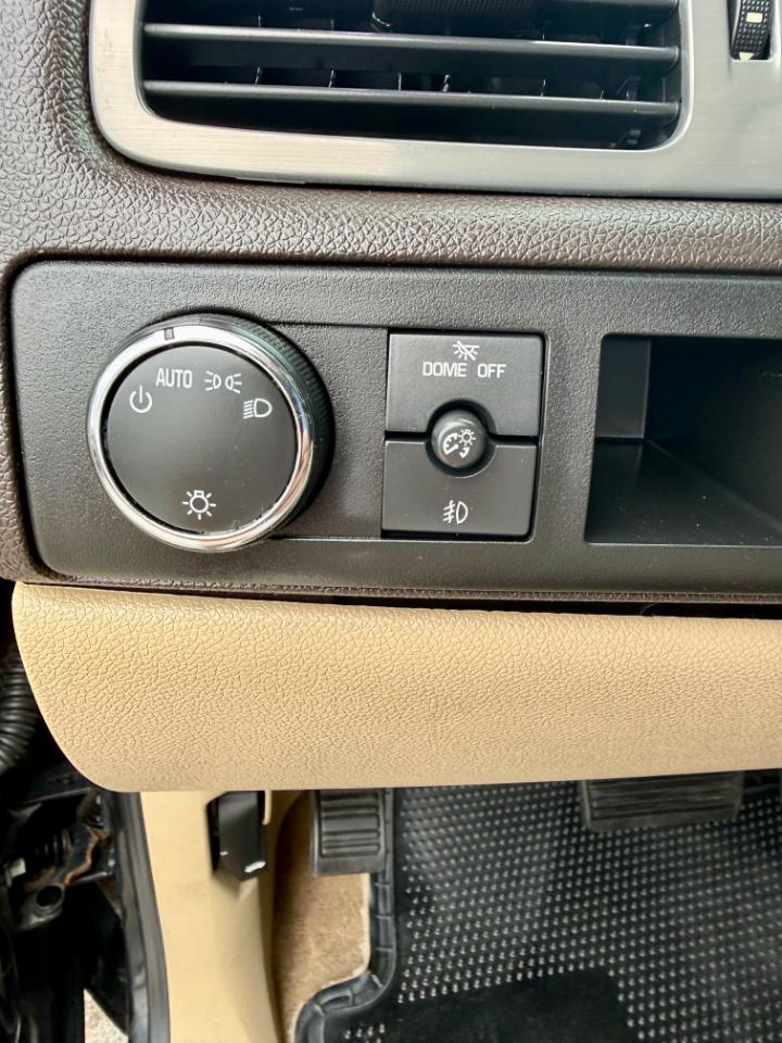 GMC Yukon Denali XL AWD 2010