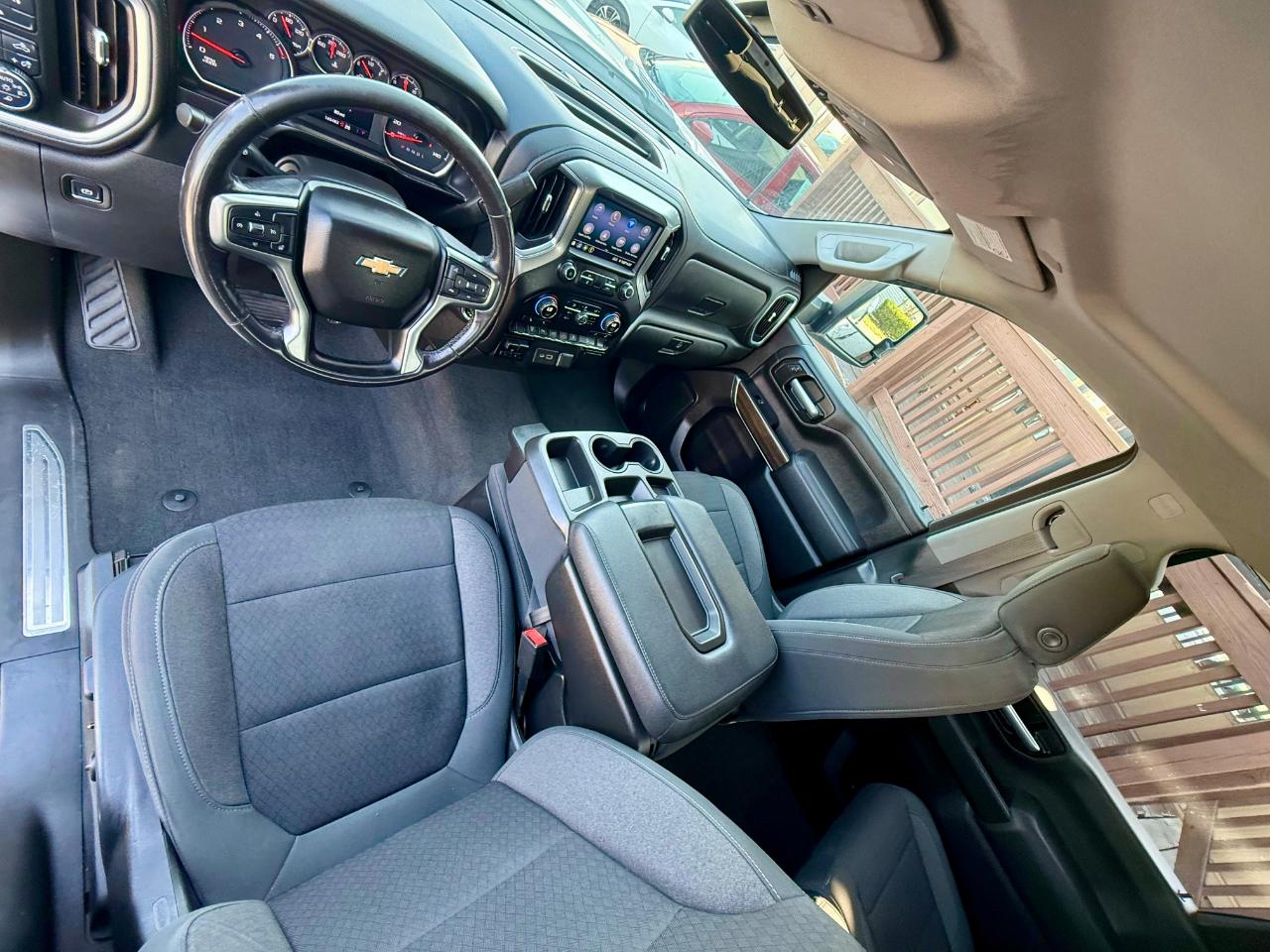Chevrolet Silverado 2500HD LT Crew Cab Short Bed 4WD 2021