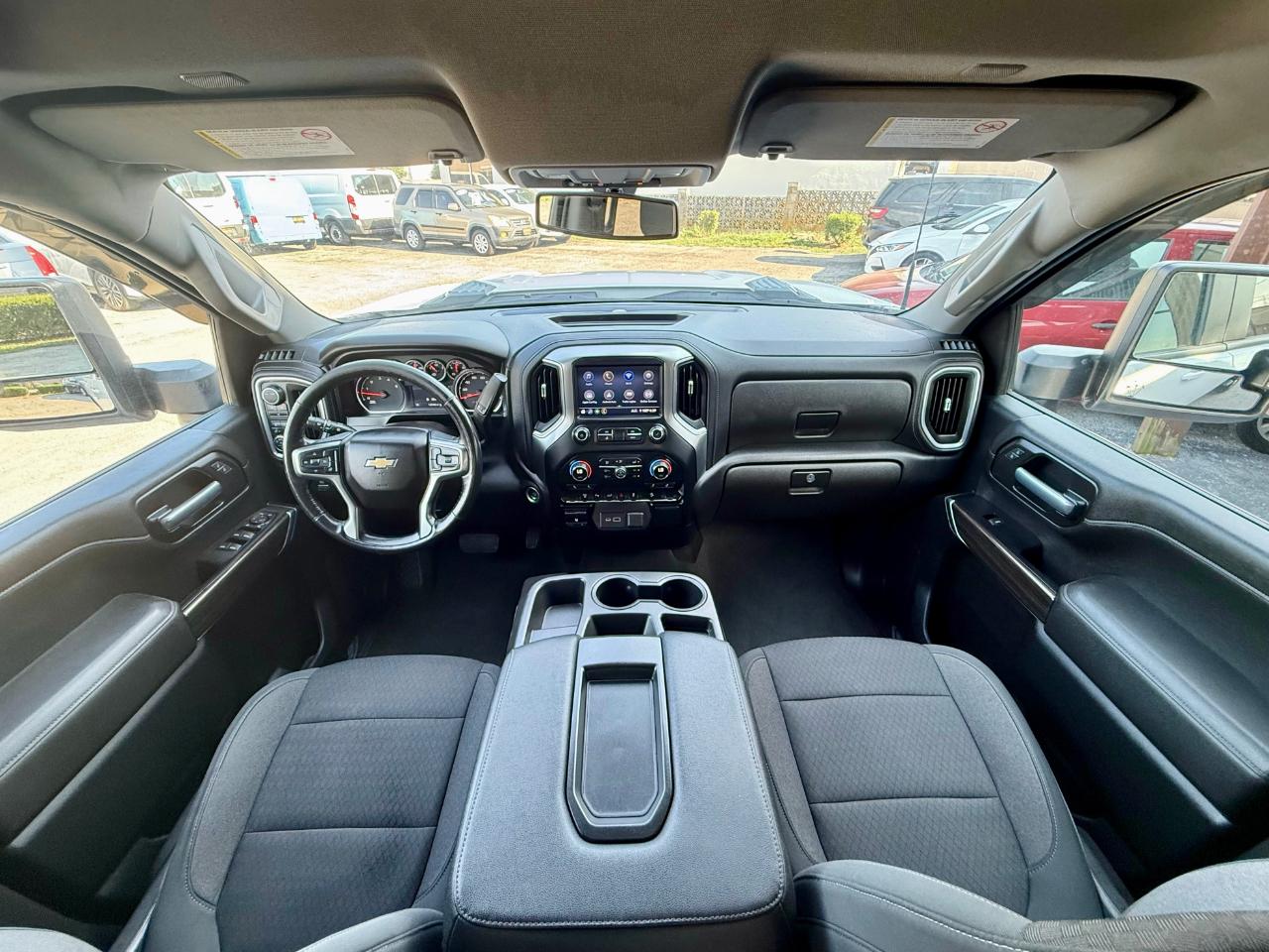 Chevrolet Silverado 2500HD LT Crew Cab Short Bed 4WD 2021