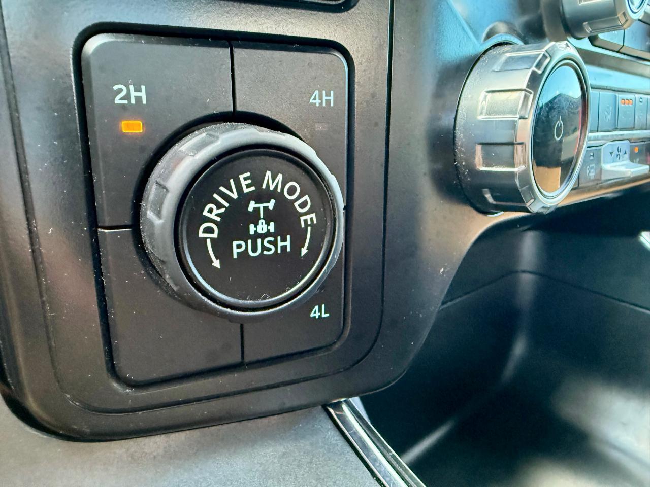 Ford F-150 XLT 4WD SuperCrew 6.5' Box 2022
