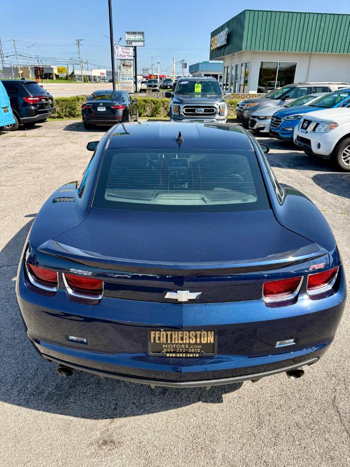 Chevrolet Camaro LT1 Coupe 2011