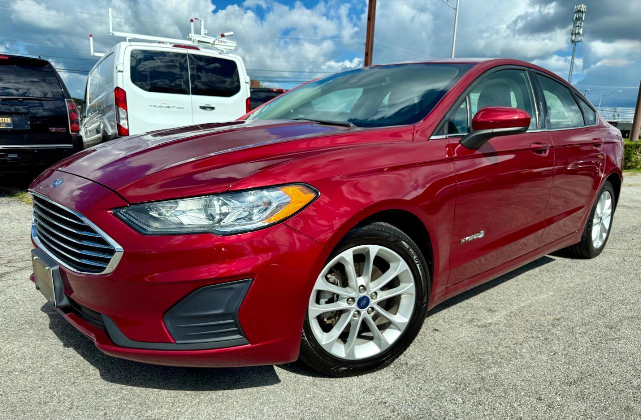 Ford Fusion Hybrid SE 2019