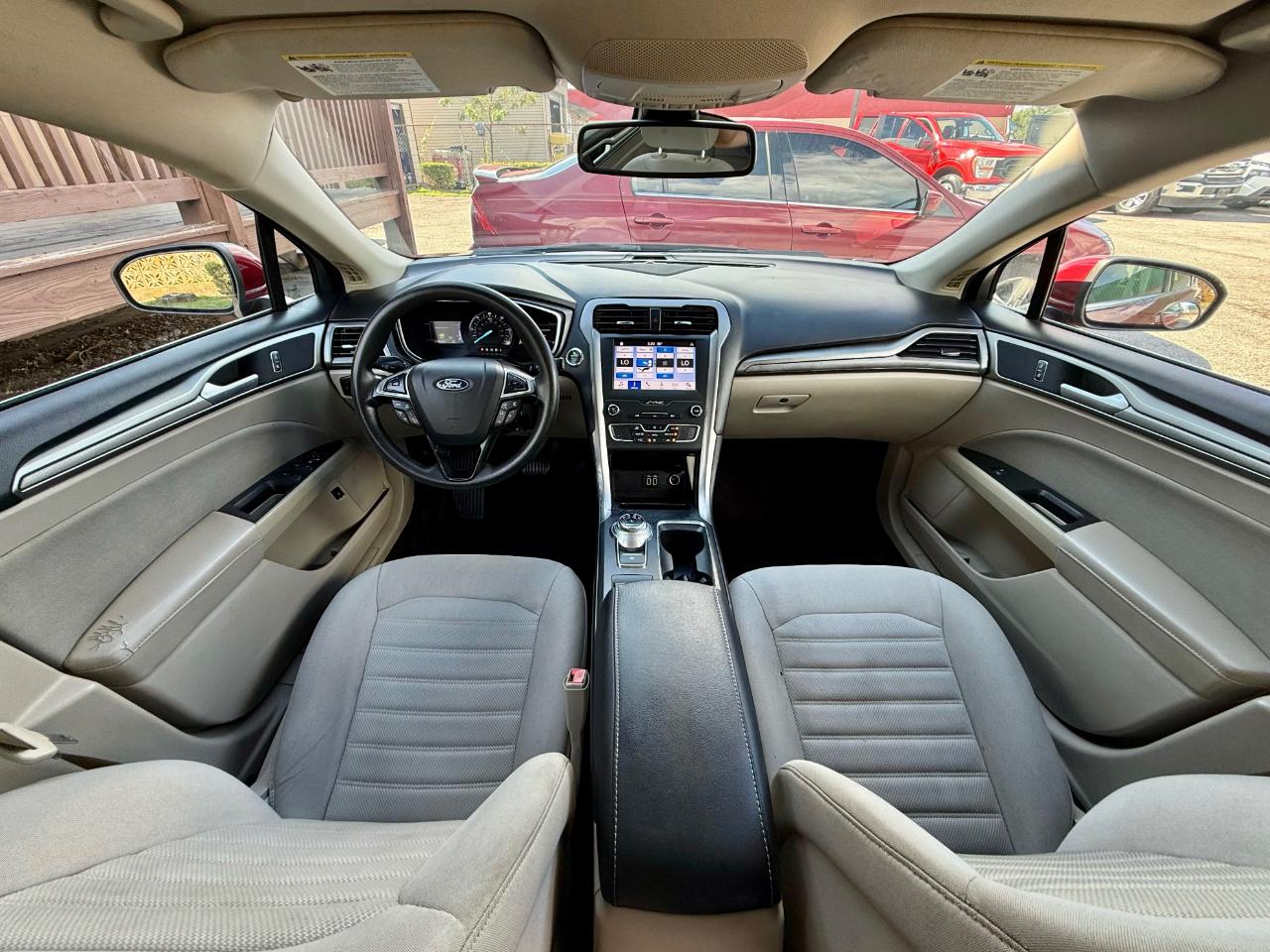 Ford Fusion Hybrid SE 2019