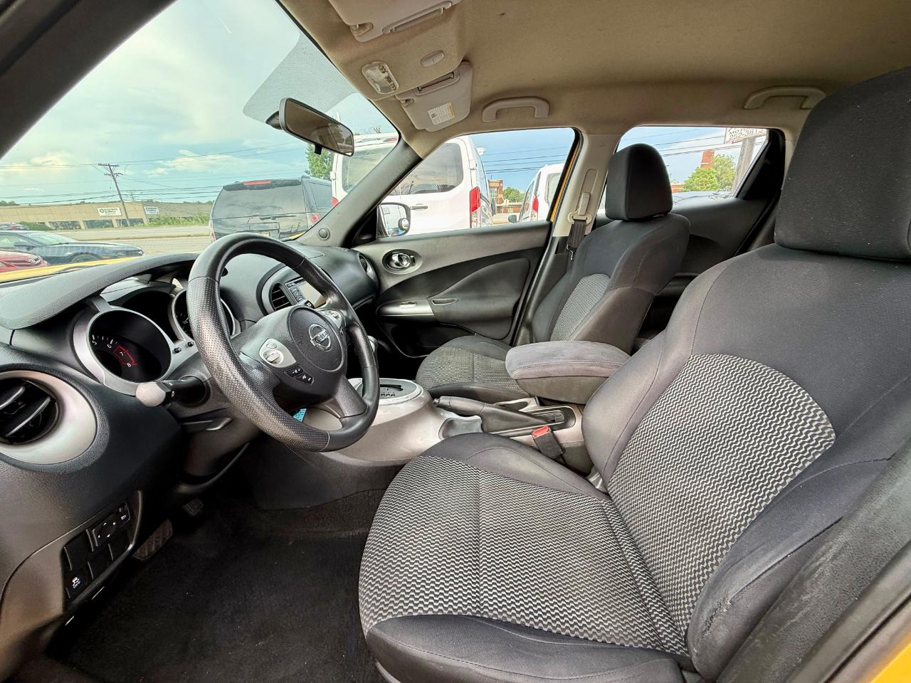 Nissan Juke S 4D Hatchback 2015