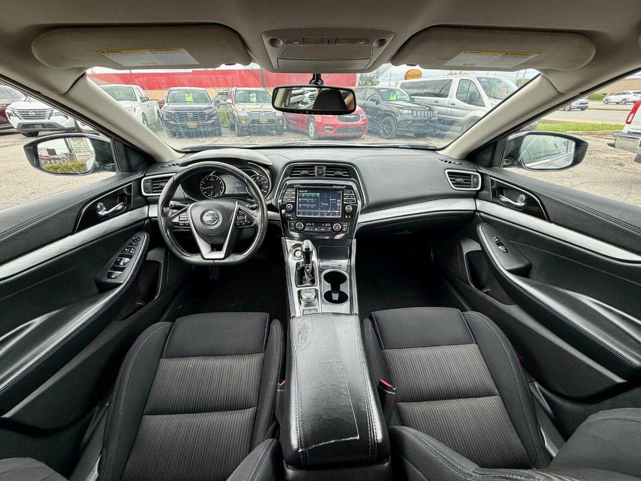 Nissan Maxima 3.5 S 2016