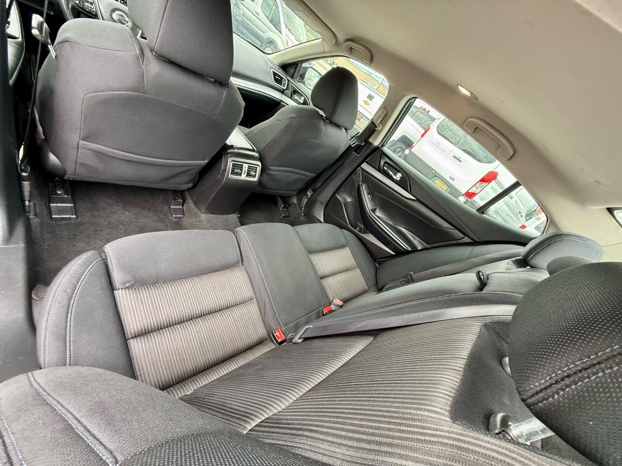 Nissan Maxima 3.5 S 2016
