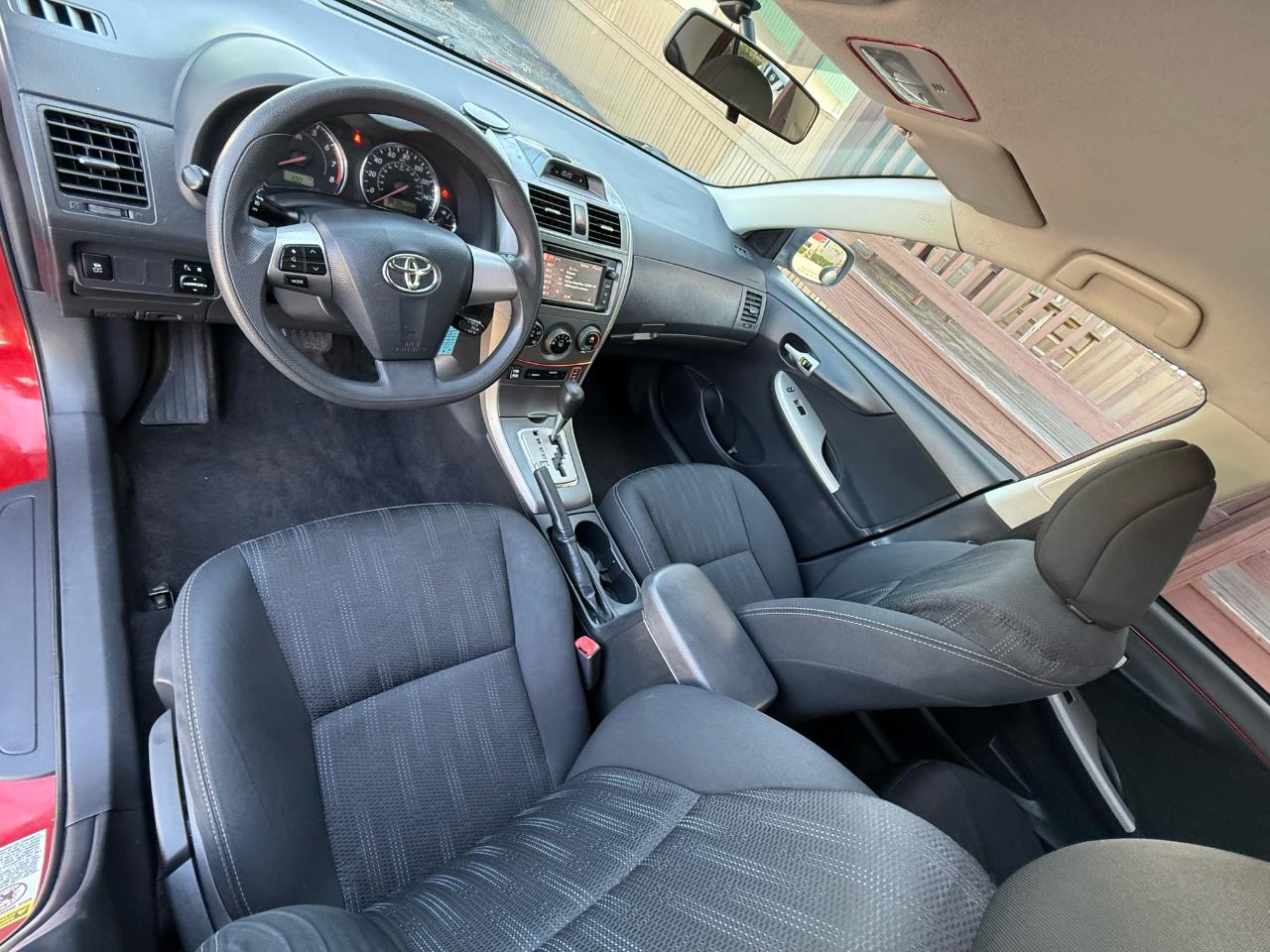 Toyota Corolla S 4D Sedan 2013