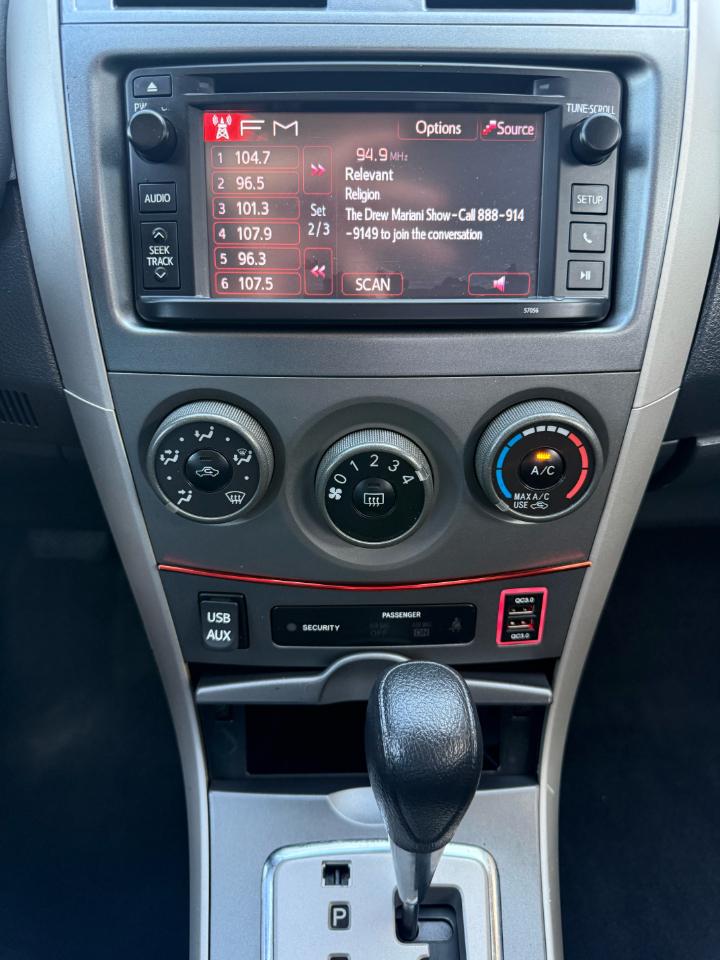 Toyota Corolla S 4D Sedan 2013