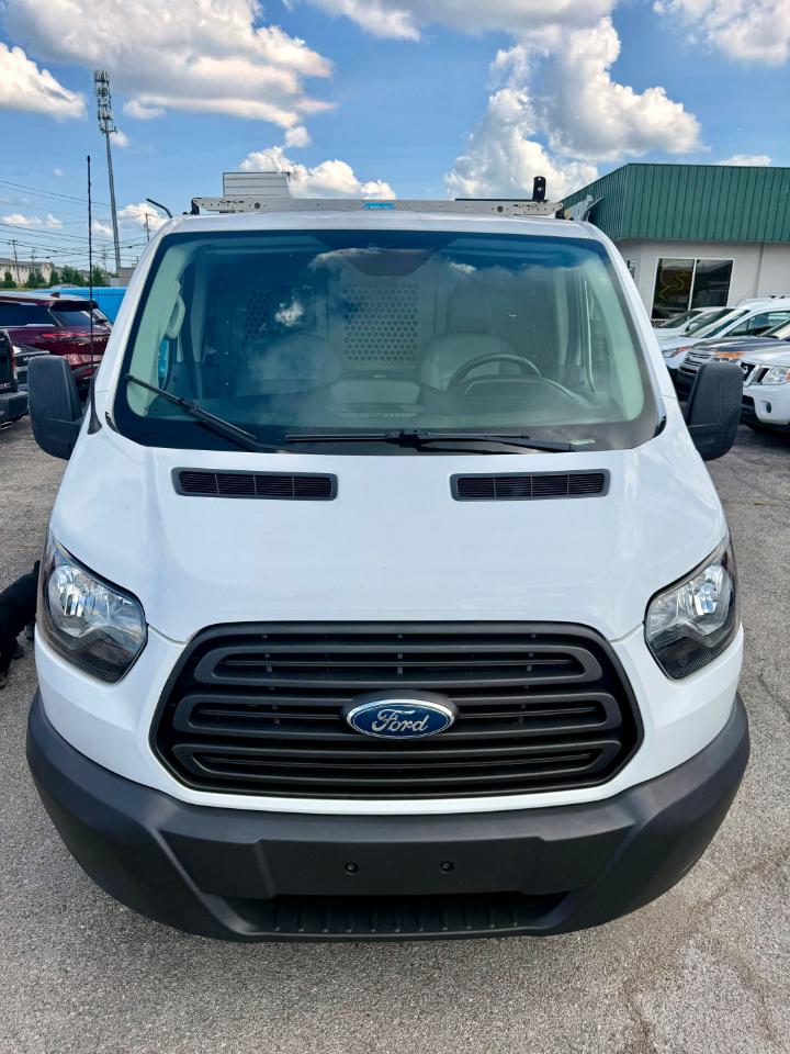Ford Transit 150 Van Low Roof 60/40 Pass. 130-in. WB 2019