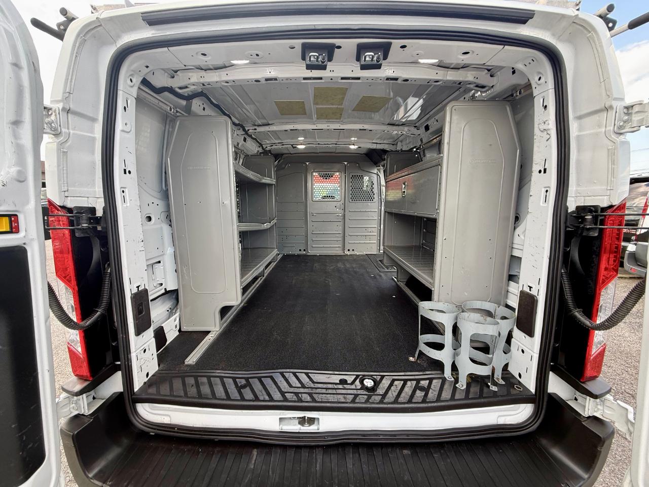 Ford Transit 150 Van Low Roof 60/40 Pass. 130-in. WB 2019