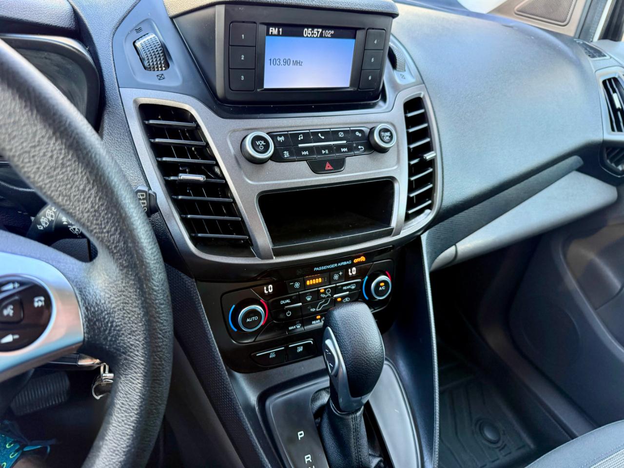 Ford Transit Connect Wagon XL LWB 2022