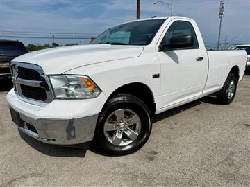 2017 RAM 1500 SLT LWB 4WD