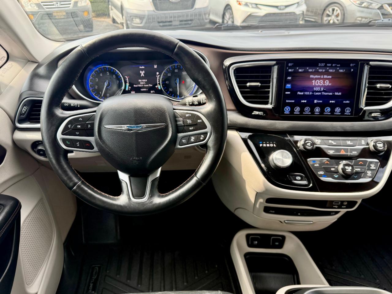 Chrysler Pacifica Touring-L Plus 2017