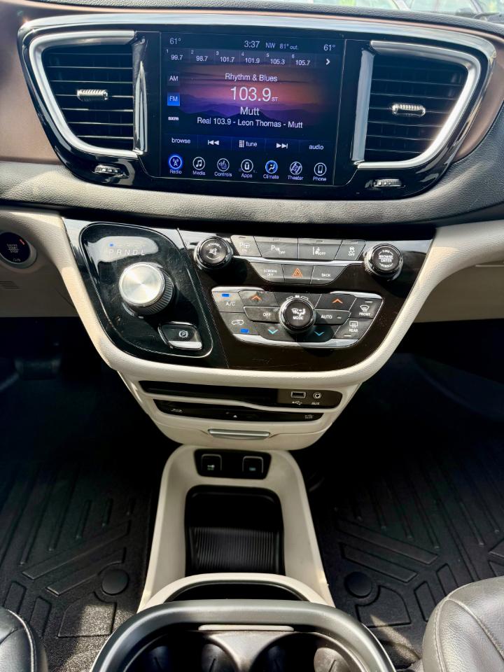 Chrysler Pacifica Touring-L Plus 2017