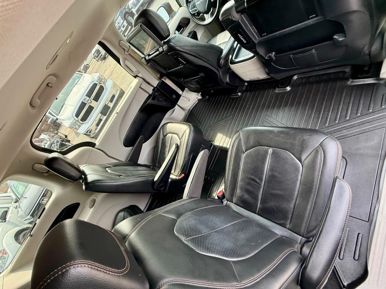 Chrysler Pacifica Touring-L Plus 2017