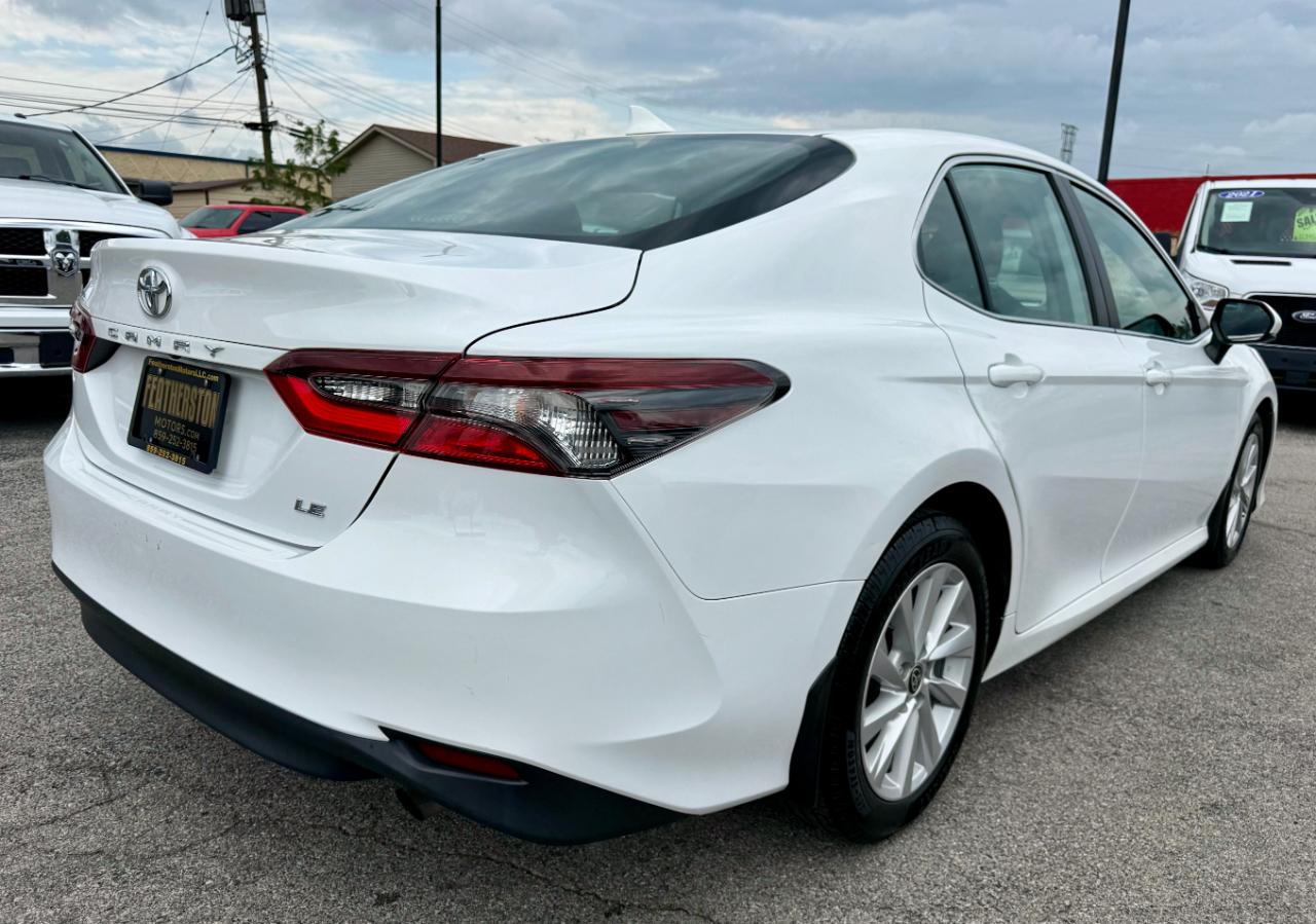 Toyota Camry LE 2022