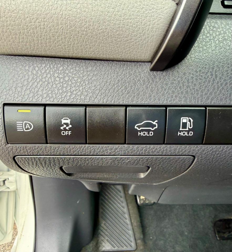 Toyota Camry LE 2022
