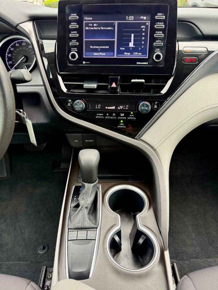 Toyota Camry LE 2022