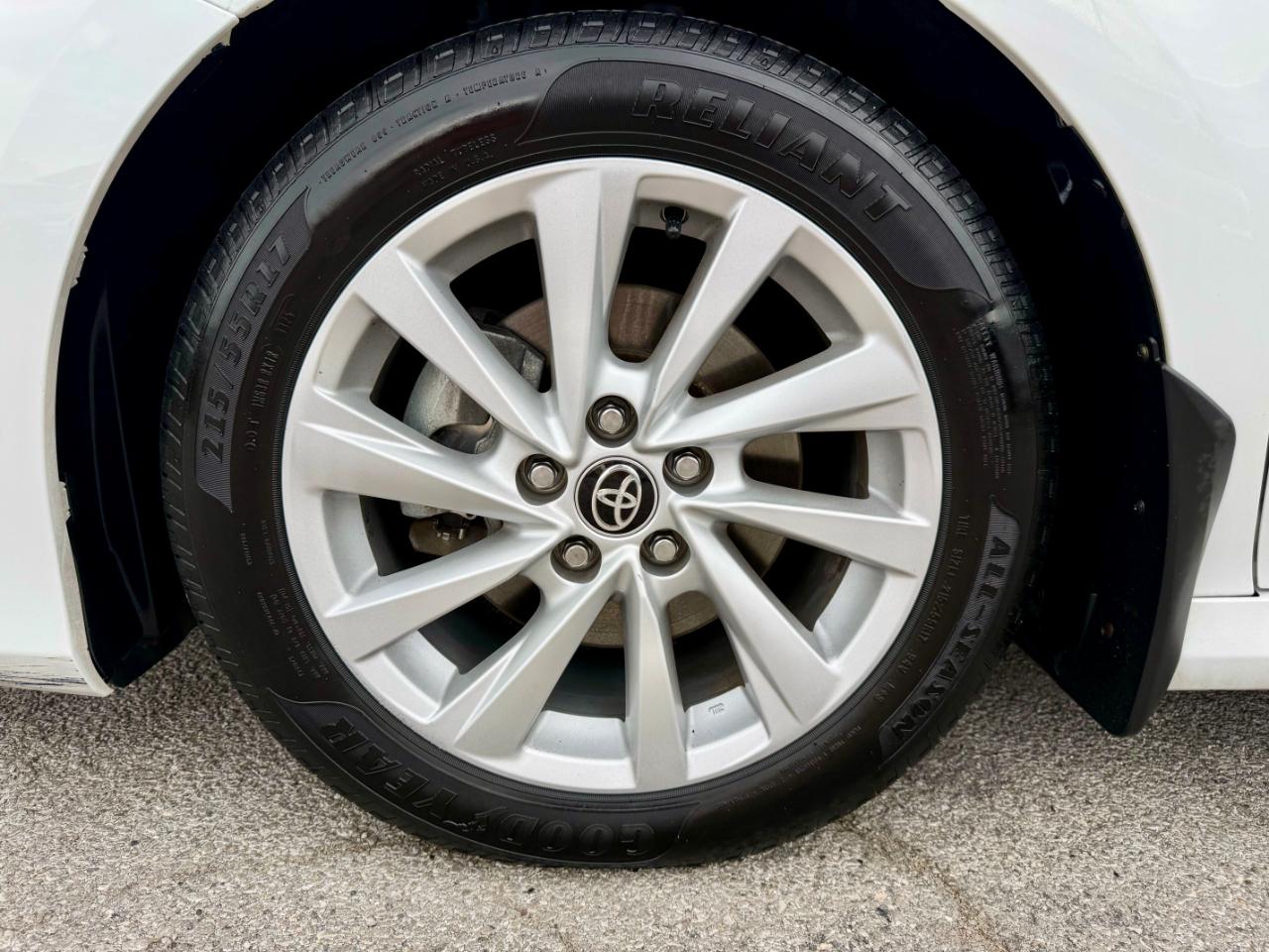 Toyota Camry LE 2022