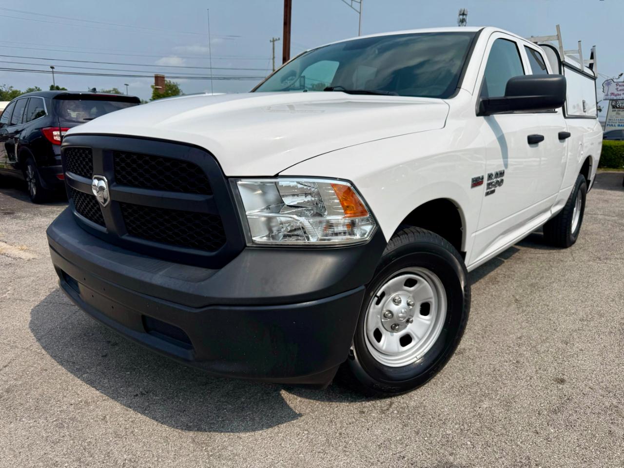 RAM 1500 Classic Tradesman Quad Cab 4WD 2022