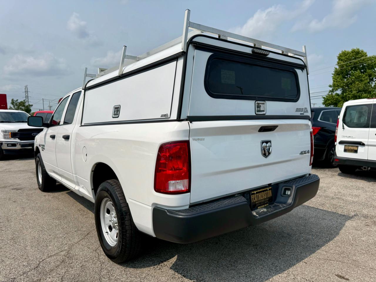 RAM 1500 Classic Tradesman Quad Cab 4WD 2022