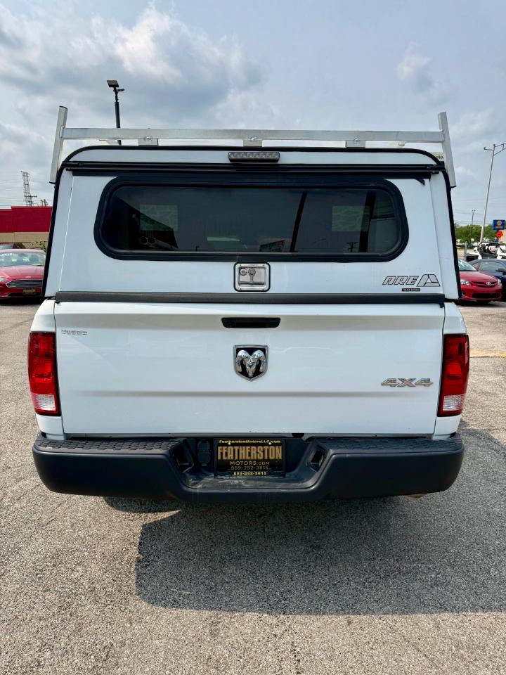 RAM 1500 Classic Tradesman Quad Cab 4WD 2022