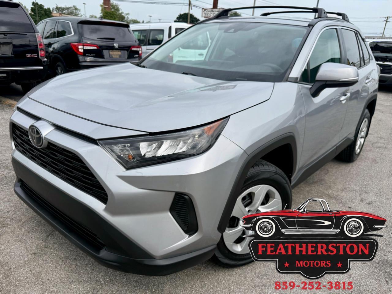 Toyota RAV4 LE AWD 2019