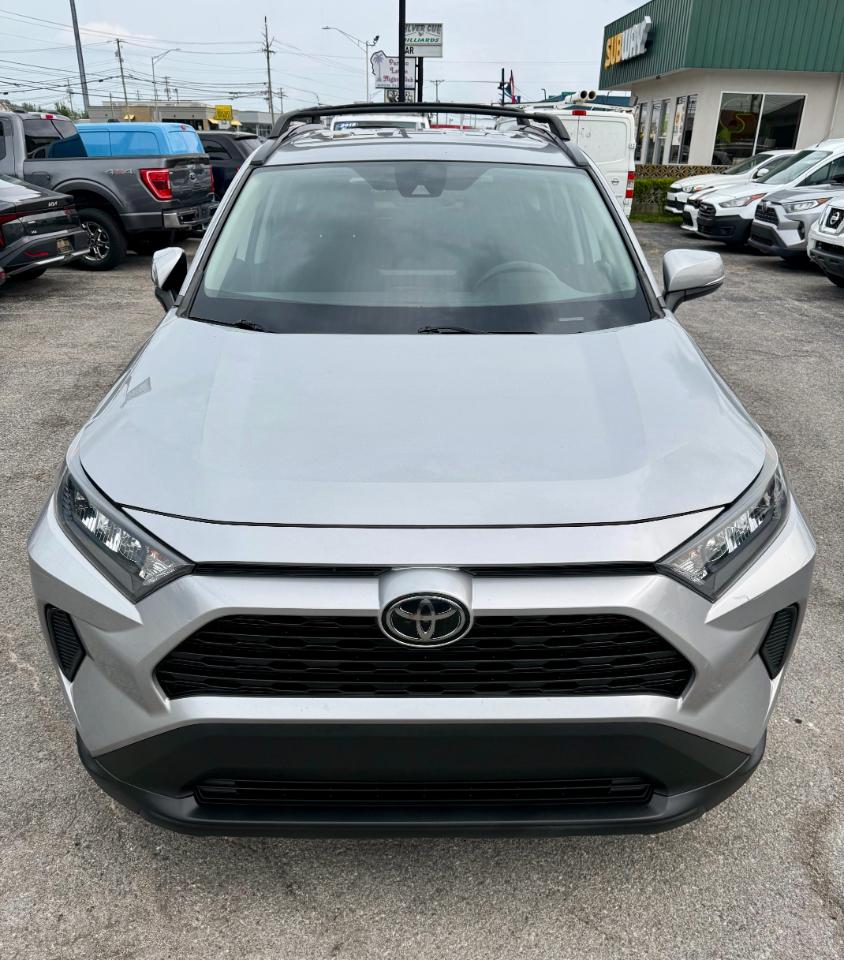 Toyota RAV4 LE AWD 2019