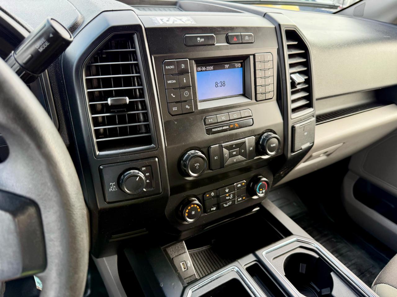 Ford F-150 XL SuperCab 4WD 2019