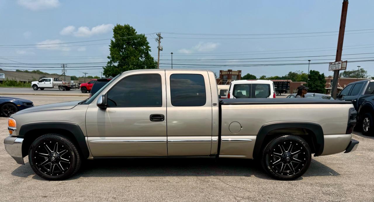 GMC Sierra 1500 SL Ext. Cab Short Bed 2WD 2002
