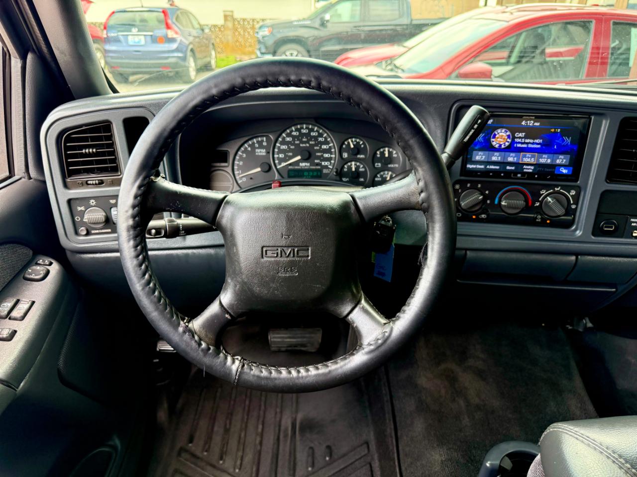 GMC Sierra 1500 SL Ext. Cab Short Bed 2WD 2002