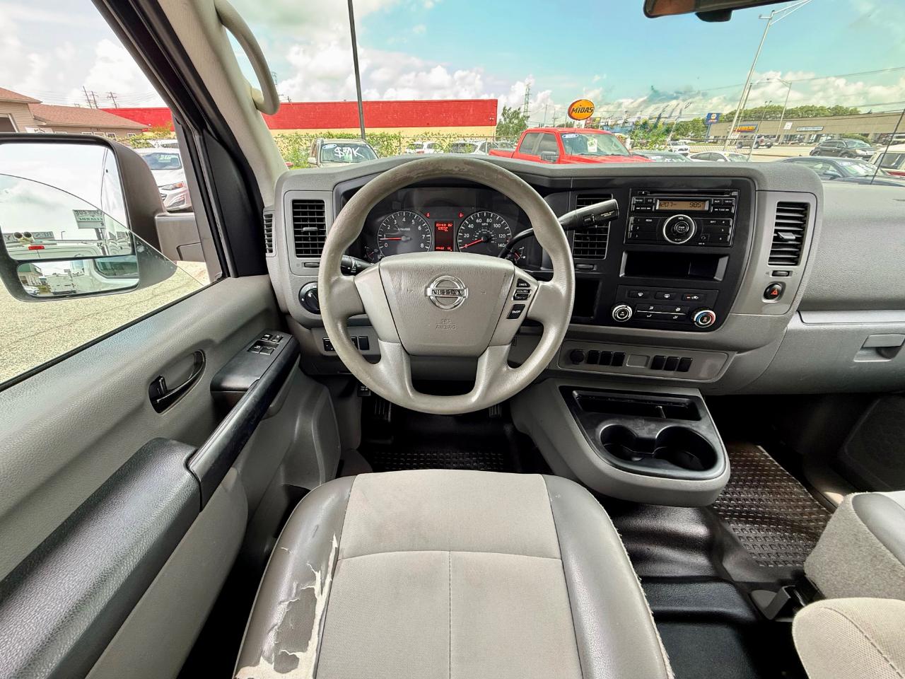 Nissan NV Passenger  2016