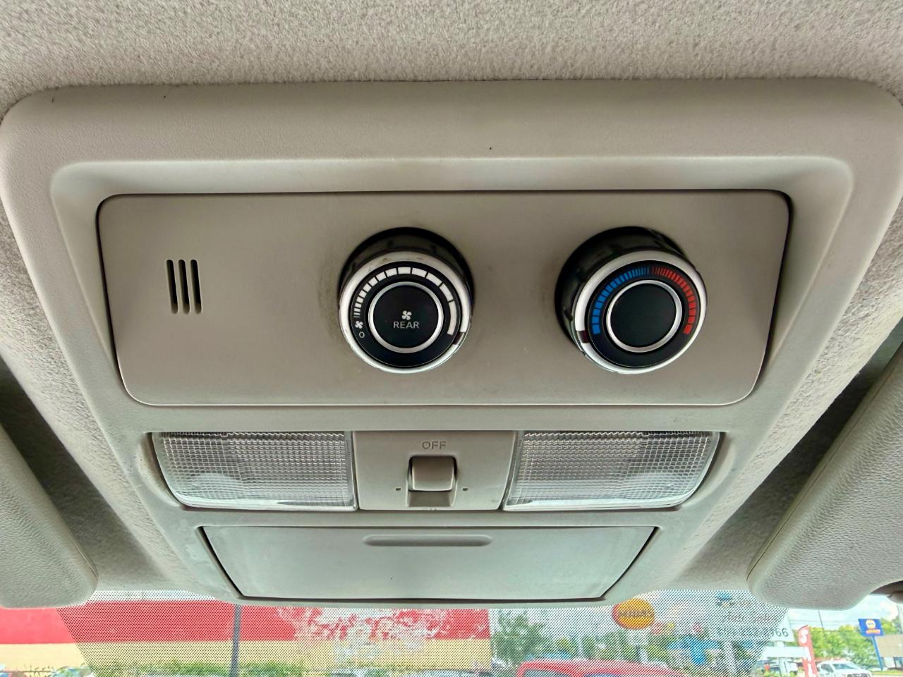 Nissan NV Passenger  2016