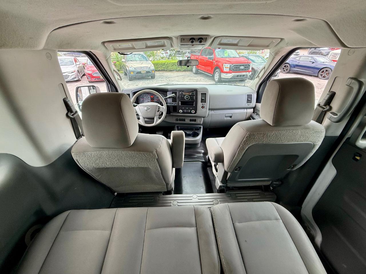 Nissan NV Passenger  2016