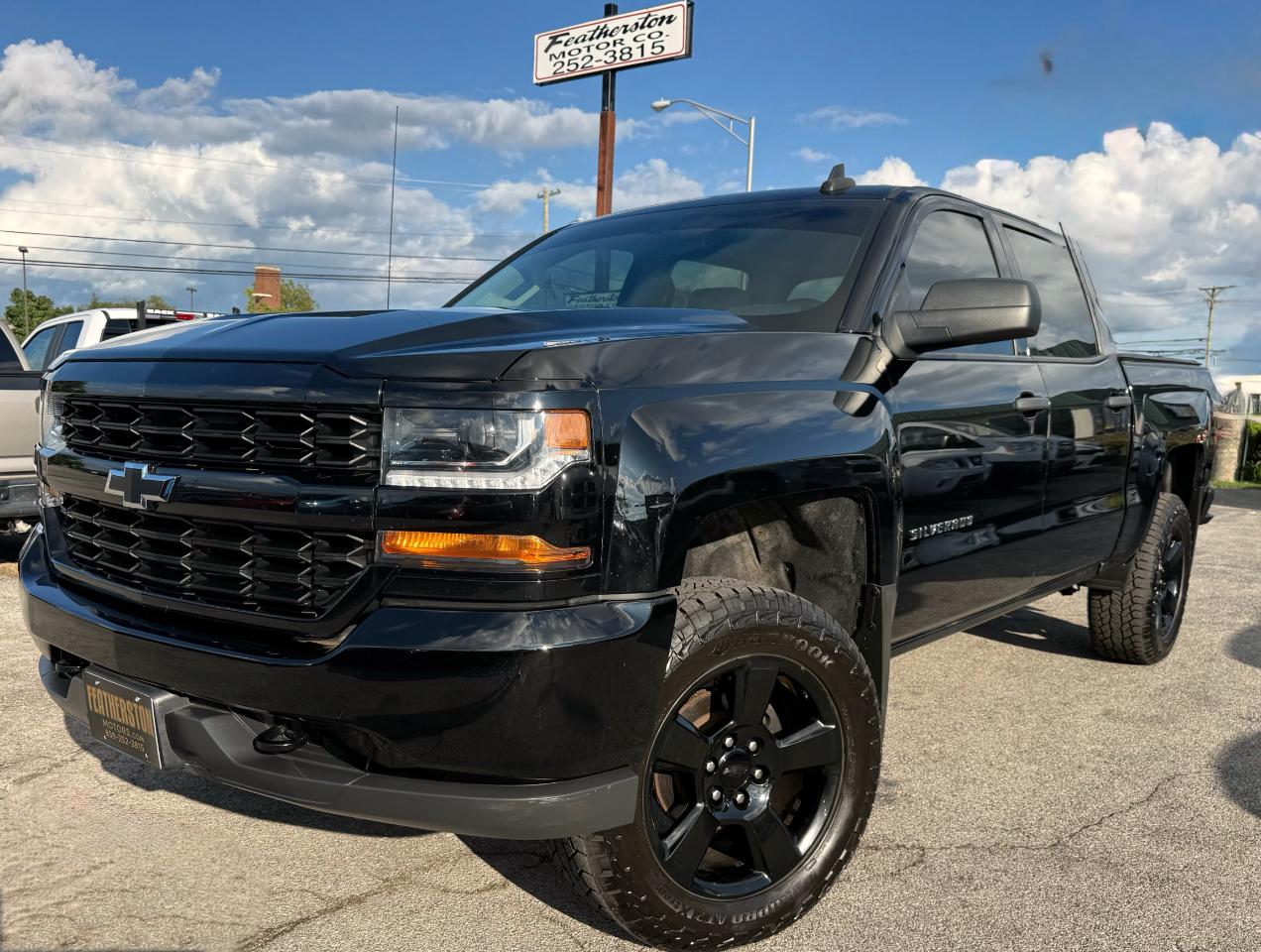 Chevrolet Silverado 1500 Custom Crew Cab 4WD 2018