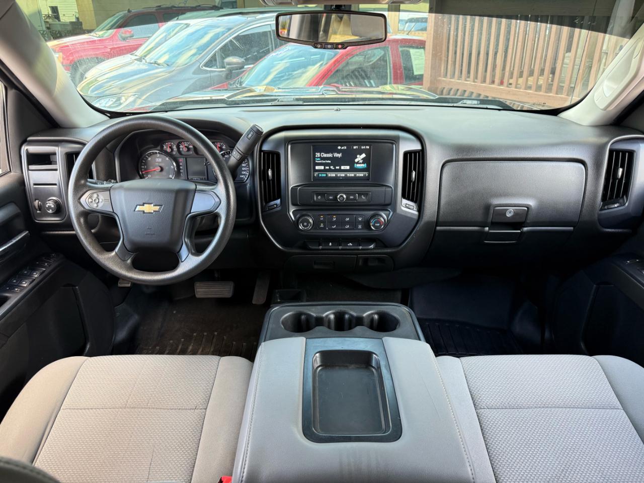 Chevrolet Silverado 1500 Custom Crew Cab 4WD 2018