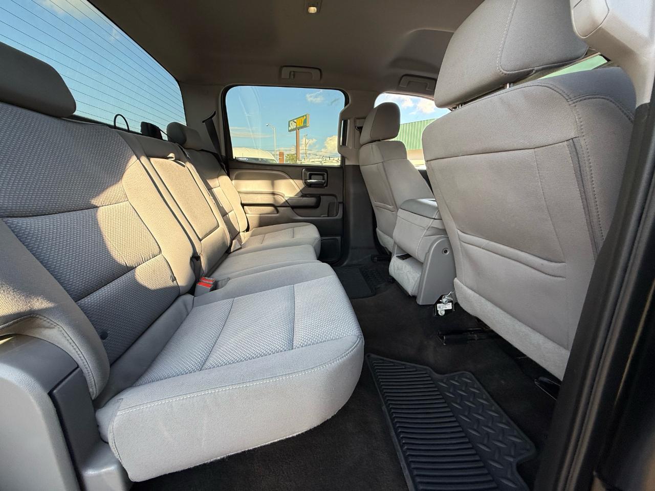 Chevrolet Silverado 1500 Custom Crew Cab 4WD 2018