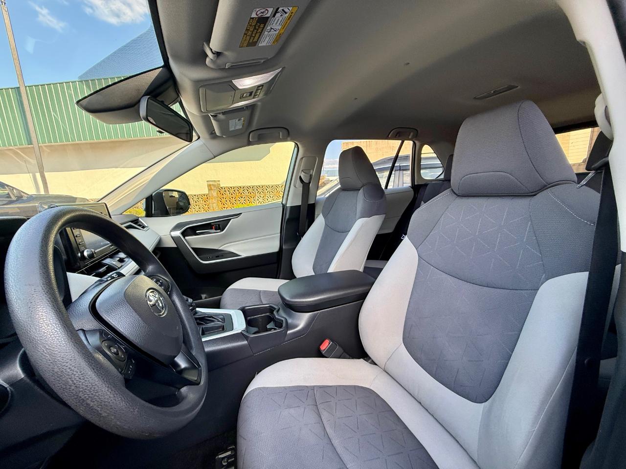 Toyota RAV4 XLE 2021
