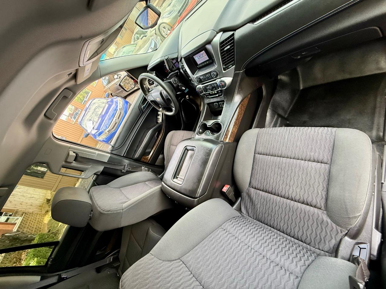 Chevrolet Tahoe 4dr LS 2015