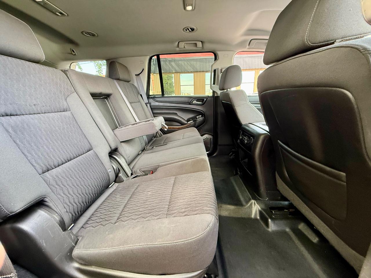 Chevrolet Tahoe 4dr LS 2015