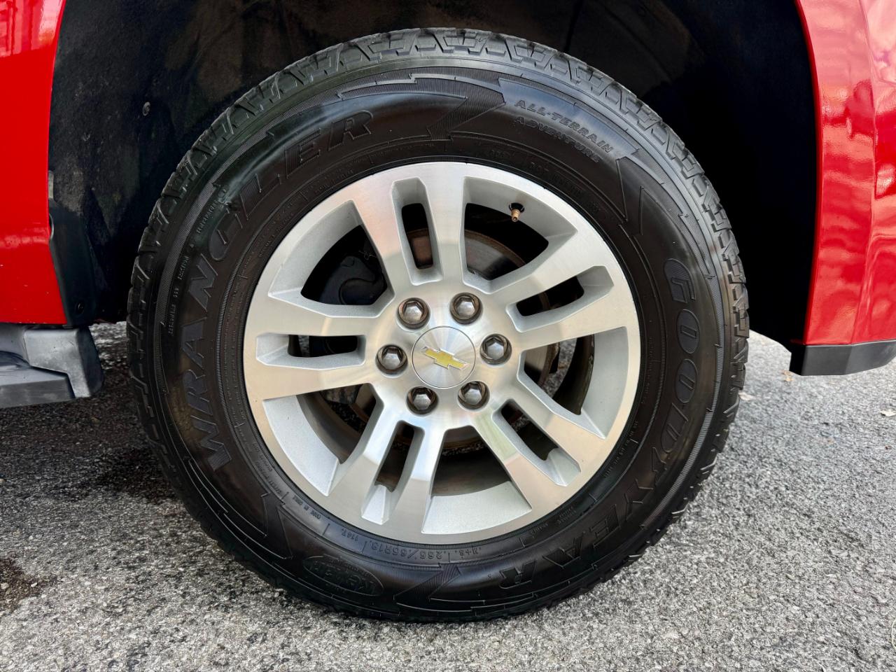 Chevrolet Tahoe 4dr LS 2015