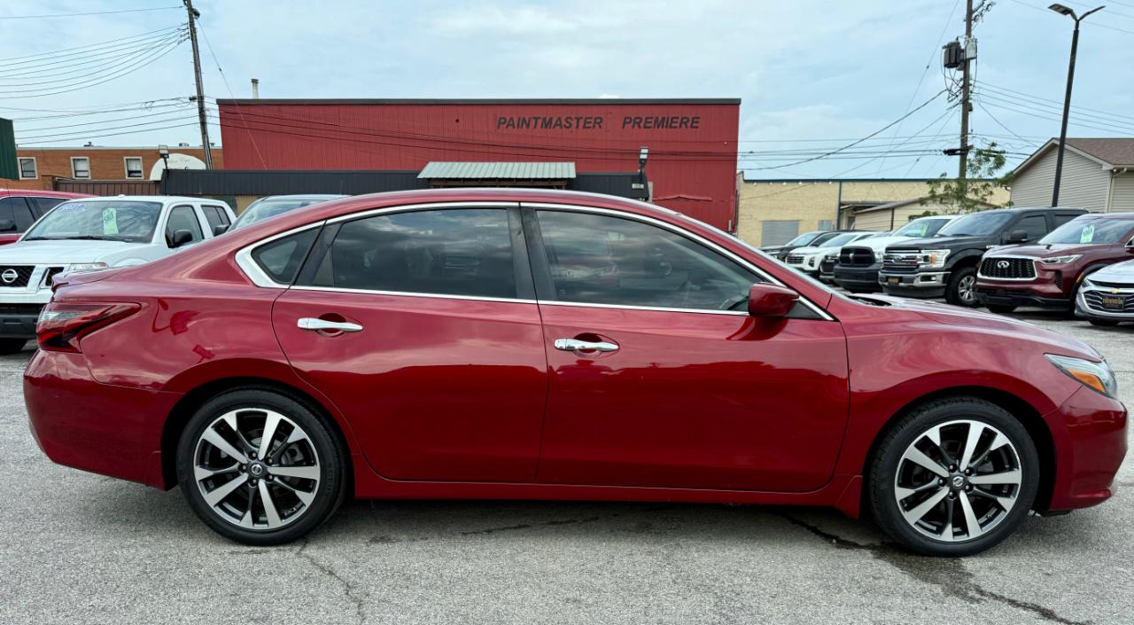 Nissan Altima 2.5 SR 2017