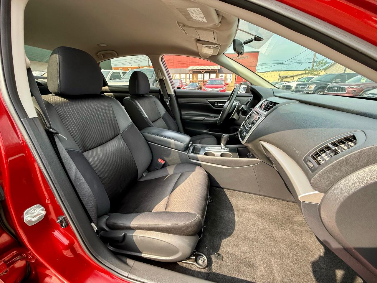 Nissan Altima 2.5 SR 2017