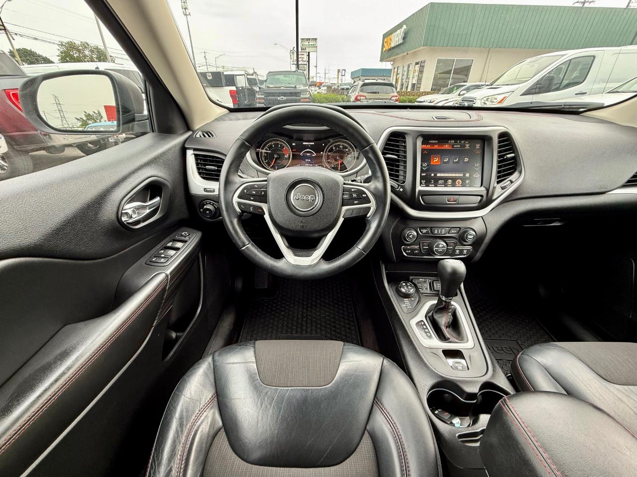 Jeep Cherokee Trailhawk 4WD 2017